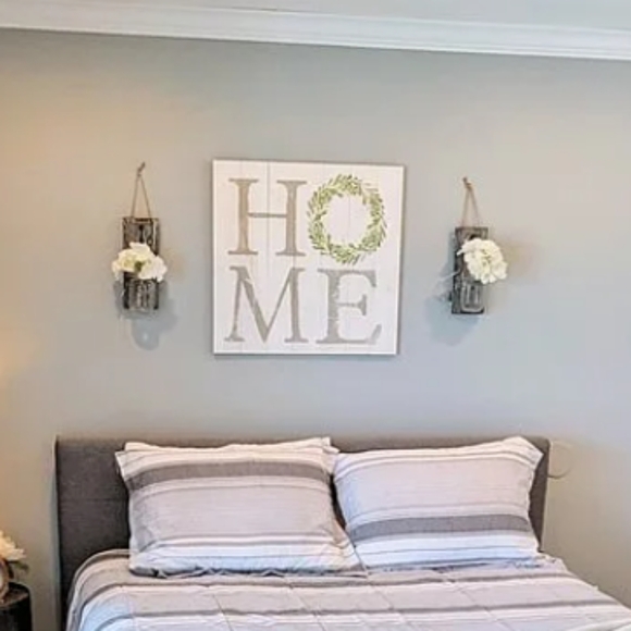 ⭐Gray Wood Wall Hooks Hanging With Mason Jars, Lights And Flowers⭐